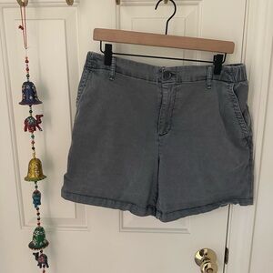 Old Navy Gray Versatile Comfort Shorts Large